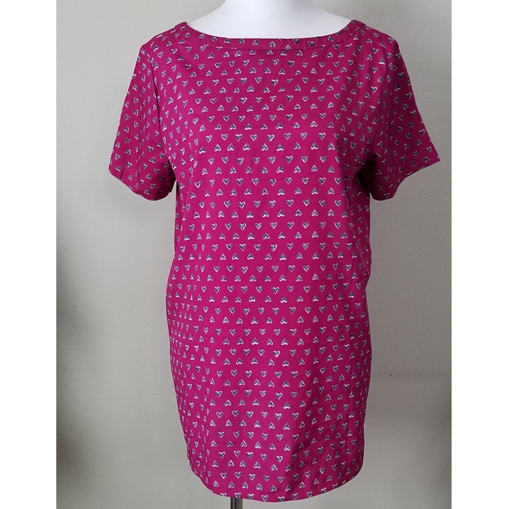 Banana Republic Top Hearts